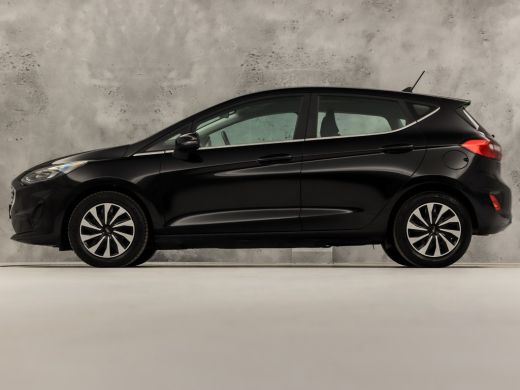 Ford Fiesta 1.0 EcoBoost Hybrid Titanium Sport (APPLE CARPLAY, GROOT NAVI, CLIMATE, PARKEERSENSOREN, SPORTSTO... ActivLease financial lease