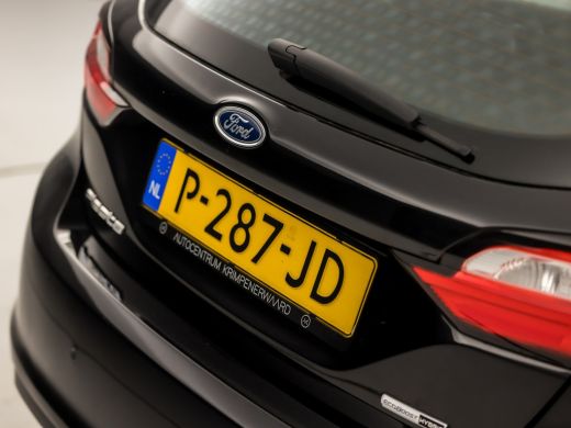 Ford Fiesta 1.0 EcoBoost Hybrid Titanium Sport (APPLE CARPLAY, GROOT NAVI, CLIMATE, PARKEERSENSOREN, SPORTSTO... ActivLease financial lease