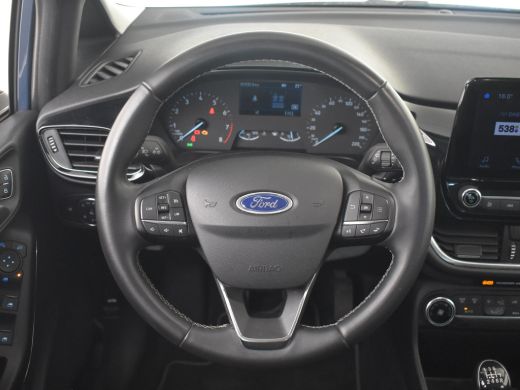 Ford Fiesta 1.0 EcoBoost Hybrid Titanium l Cr Control l Climate Control l Parkeersensoren l LED l Apple Car P... ActivLease financial lease