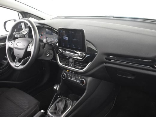 Ford Fiesta 1.0 EcoBoost Hybrid Titanium l Cr Control l Climate Control l Parkeersensoren l LED l Apple Car P... ActivLease financial lease