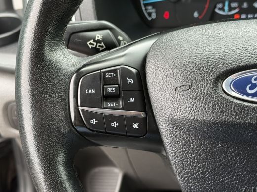 Ford Transit Custom 2.0 TDCI 185 PK SPORT / AUTOMAAT / L2H1 / CAMERA / CRUISE / AIRCO / STOELVERW / 17" LMV / LED ActivLease financial lease
