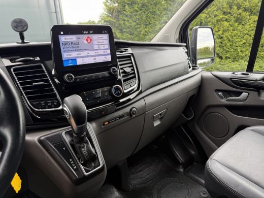 Ford Transit Custom 2.0 TDCI 185 PK SPORT / AUTOMAAT / L2H1 / CAMERA / CRUISE / AIRCO / STOELVERW / 17" LMV / LED ActivLease financial lease