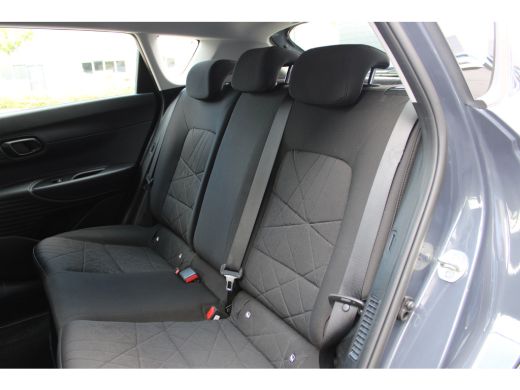 Hyundai Bayon 1.0 T-GDI Comfort Smart | Achteruitrijcamera | Airco | DAB ontvanger ActivLease financial lease