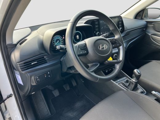 Hyundai i20 1.0 T-GDI 100pk Comfort | Airco | Camera | Carplay | Cruise control | Dodehoek detectie | Navigat... ActivLease financial lease