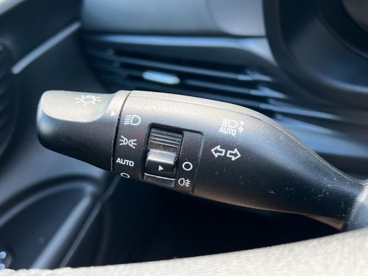 Hyundai i20 1.0 T-GDI 100pk Comfort | Airco | Camera | Carplay | Cruise control | Dodehoek detectie | Navigat... ActivLease financial lease