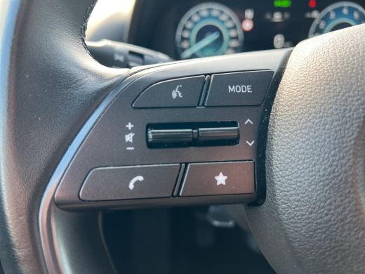 Hyundai i20 1.0 T-GDI 100pk Comfort | Airco | Camera | Carplay | Cruise control | Dodehoek detectie | Navigat... ActivLease financial lease