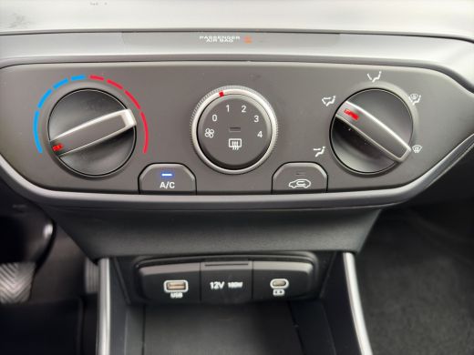 Hyundai i20 1.0 T-GDI 100pk Comfort | Airco | Camera | Carplay | Cruise control | Dodehoek detectie | Navigat... ActivLease financial lease
