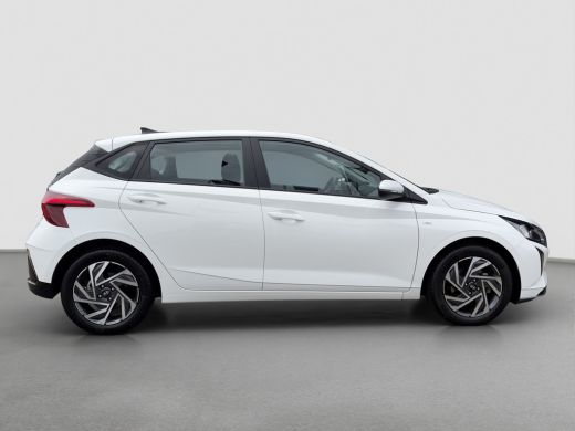Hyundai i20 1.0 T-GDI 100pk Comfort | Airco | Camera | Carplay | Cruise control | Dodehoek detectie | Navigat... ActivLease financial lease