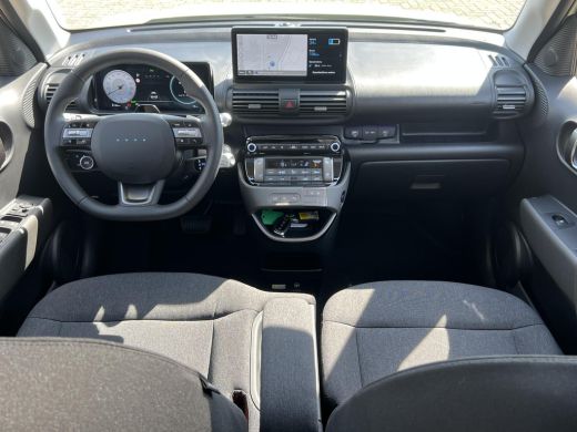 Hyundai Inster Evolve Sky Plus 49 kWh | Adaptieve Cruise Control | Apple Carplay / Android Auto | Stoel / Stuur ... ActivLease financial lease