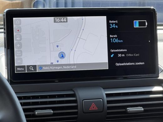 Hyundai Inster Evolve Sky Plus 49 kWh | Adaptieve Cruise Control | Apple Carplay / Android Auto | Stoel / Stuur ... ActivLease financial lease