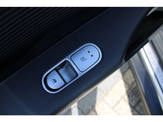 Hyundai IONIQ 6 Connect 77.4 kWh | Afneembare Trekhaak | Vehicle-to-load | Warmtepomp ActivLease financial lease