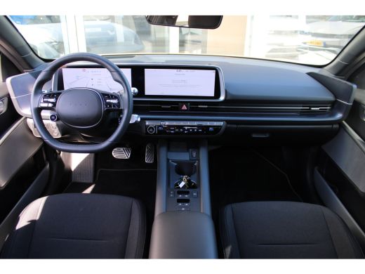 Hyundai IONIQ 6 Connect 77.4 kWh | Afneembare Trekhaak | Vehicle-to-load | Warmtepomp ActivLease financial lease