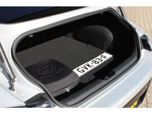Hyundai IONIQ 6 Connect 77.4 kWh | Afneembare Trekhaak | Vehicle-to-load | Warmtepomp ActivLease financial lease