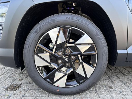 Hyundai Kona 1.6 GDI HEV Comfort Plus | WK Deal | Uit voorraad leverbaar! | Dodehoekdetectie | Elektrische ach... ActivLease financial lease