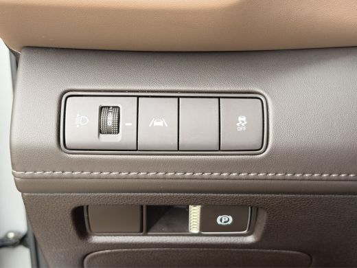 Hyundai Santa Fe 1.6 T-GDI 230pk HEV Comfort | Camera | Trekhaak | Leder | Stoelverwarming | Climate controle | Ad... ActivLease financial lease