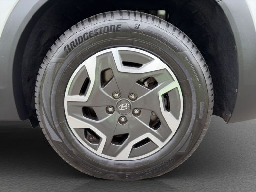 Hyundai Santa Fe 1.6 T-GDI 230pk HEV Comfort | Camera | Trekhaak | Leder | Stoelverwarming | Climate controle | Ad... ActivLease financial lease