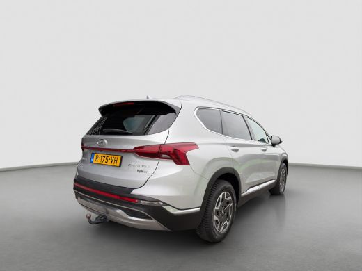 Hyundai Santa Fe 1.6 T-GDI 230pk HEV Comfort | Camera | Trekhaak | Leder | Stoelverwarming | Climate controle | Ad... ActivLease financial lease
