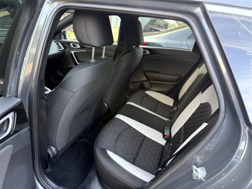 Kia Ceed Sportswagon 1.0 T-GDi GT-Line Edition Trekhaak, Camera, App Connect ActivLease financial lease