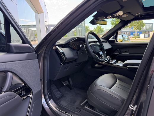 Land Rover Range Rover Sport P460e Dynamic SE | Satin wrap | Head-up | 23 Inch | Meridian 3D | Black pack | Stoelkoeling | Led... ActivLease financial lease