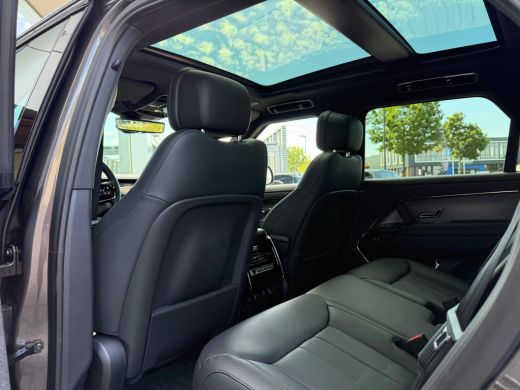 Land Rover Range Rover Sport P460e Dynamic SE | Satin wrap | Head-up | 23 Inch | Meridian 3D | Black pack | Stoelkoeling | Led... ActivLease financial lease