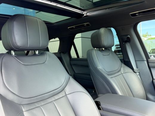 Land Rover Range Rover Sport P460e Dynamic SE | Satin wrap | Head-up | 23 Inch | Meridian 3D | Black pack | Stoelkoeling | Led... ActivLease financial lease