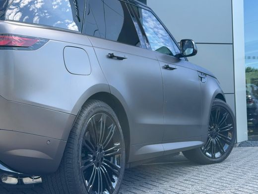 Land Rover Range Rover Sport P460e Dynamic SE | Satin wrap | Head-up | 23 Inch | Meridian 3D | Black pack | Stoelkoeling | Led... ActivLease financial lease