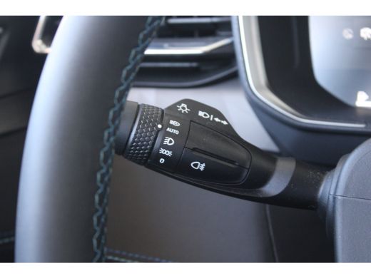 Lynk & Co 01 1.5 | Zwarte hemel | Zwarte rolhoes | Panoramadak | Camera | Navigatie | Keyless | ACC | LED | ActivLease financial lease
