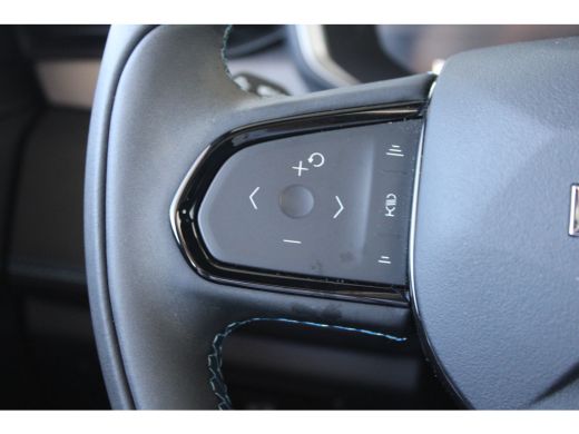 Lynk & Co 01 1.5 | Zwarte hemel | Zwarte rolhoes | Panoramadak | Camera | Navigatie | Keyless | ACC | LED | ActivLease financial lease