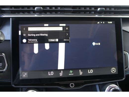 Lynk & Co 01 1.5 | Zwarte hemel | Zwarte rolhoes | Panoramadak | Camera | Navigatie | Keyless | ACC | LED | ActivLease financial lease