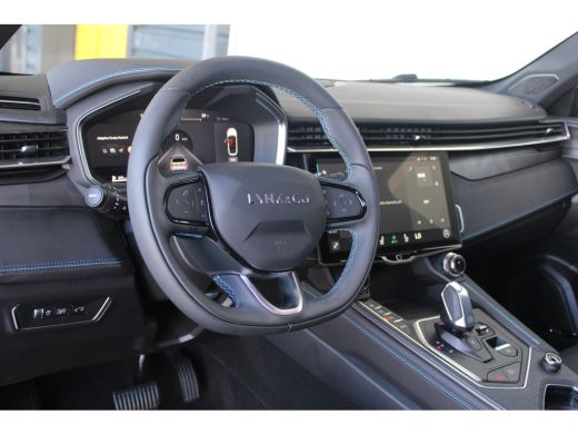 Lynk & Co 01 1.5 | Zwarte hemel | Zwarte rolhoes | Panoramadak | Camera | Navigatie | Keyless | ACC | LED | ActivLease financial lease