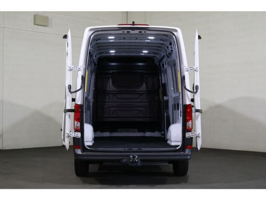 MAN TGE 3.140 L4 H3 Camera 270gr Achterdeuren BPM Vrij ActivLease financial lease