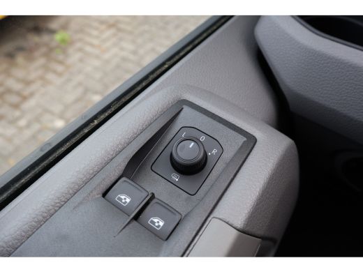 MAN TGE 3.140 L4 H3 Camera 270gr Achterdeuren BPM Vrij ActivLease financial lease