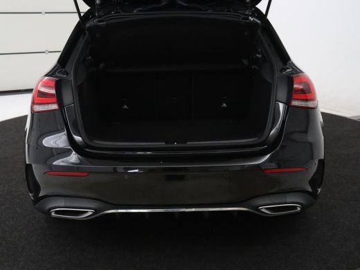 Mercedes-Benz A-Klasse 180 Business Solution AMG | Panoramadak | Carplay | Cruise control | Climate control | DAB+ | Nav... ActivLease financial lease