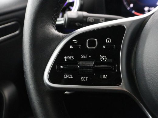 Mercedes-Benz A-Klasse 250e Style | SOH 92% | Stoelverwarming | Sfeerverlichting | Keyless | Camera | Navigatie | Widesc... ActivLease financial lease