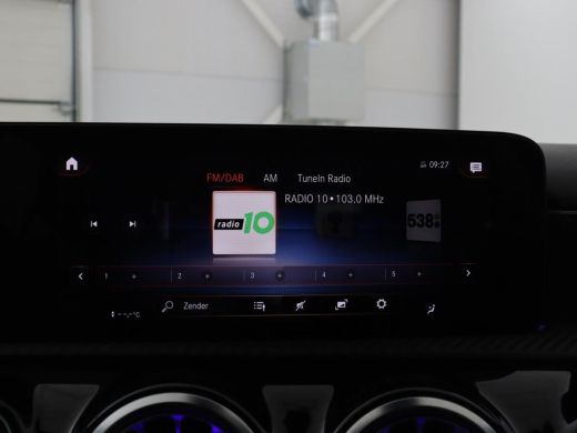 Mercedes-Benz A-Klasse 250e Style | SOH 92% | Stoelverwarming | Sfeerverlichting | Keyless | Camera | Navigatie | Widesc... ActivLease financial lease