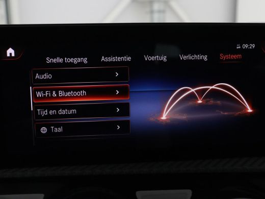 Mercedes-Benz A-Klasse 250e Style | SOH 92% | Stoelverwarming | Sfeerverlichting | Keyless | Camera | Navigatie | Widesc... ActivLease financial lease