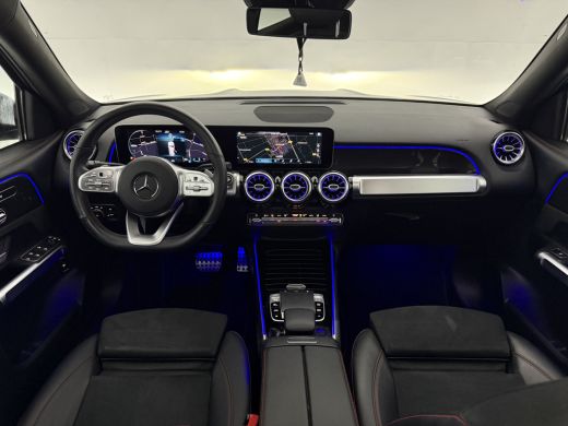 Mercedes-Benz GLB 200 AMG 7p. | Pano | Camera | Virtual | Sfeer | Burmester | Carplay | Memory | Trekhaak | NAP ActivLease financial lease