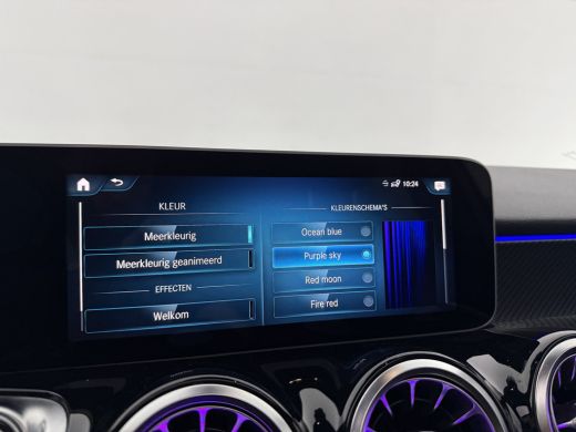 Mercedes-Benz GLB 200 AMG 7p. | Pano | Camera | Virtual | Sfeer | Burmester | Carplay | Memory | Trekhaak | NAP ActivLease financial lease