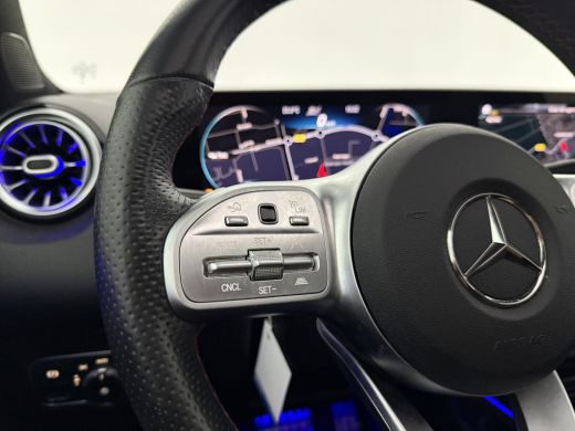 Mercedes-Benz GLB 200 AMG 7p. | Pano | Camera | Virtual | Sfeer | Burmester | Carplay | Memory | Trekhaak | NAP ActivLease financial lease