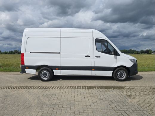 Mercedes-Benz Sprinter 315 1.9 CDI L2 H2 RWD - 150 Pk - Euro 6 - ParkeerCamera - Airco - Cruise Control ActivLease financial lease