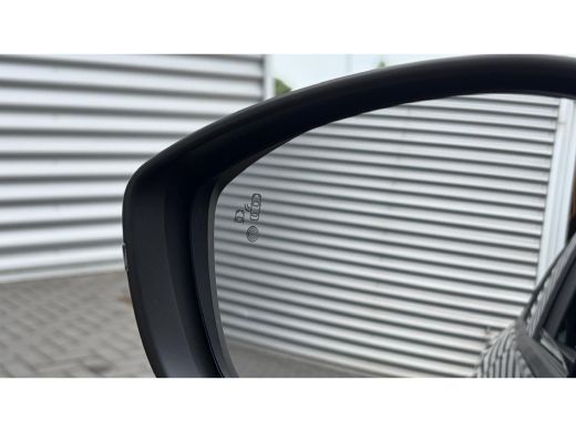 Opel Corsa GS | Achteruitrijcamera 180&deg; | Dode hoek waarschuwing | Draadloze Apple Carplay en Android Auto ActivLease financial lease