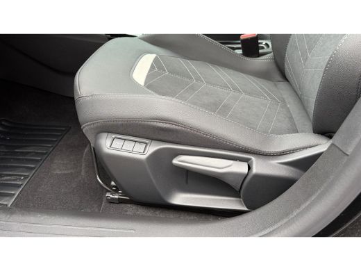 Opel Corsa GS | Achteruitrijcamera 180&deg; | Dode hoek waarschuwing | Draadloze Apple Carplay en Android Auto ActivLease financial lease