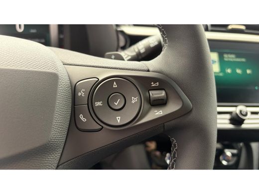 Opel Corsa GS | Achteruitrijcamera 180&deg; | Dode hoek waarschuwing | Draadloze Apple Carplay en Android Auto ActivLease financial lease
