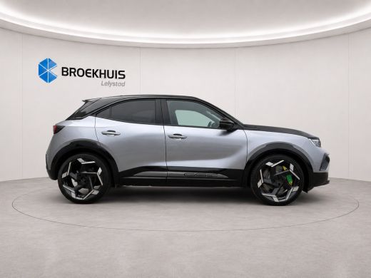 Opel Mokka-e GSE - Electric | Achteruitrijcamera | Achteruitrijcamera | Alcantara bekleding in Jet Black ActivLease financial lease