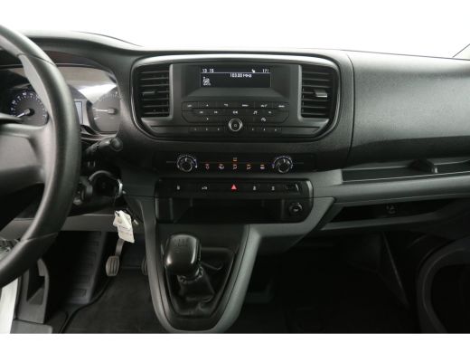 Opel Vivaro 2.0 CDTI L3H1 | Airco | Cruise | 3 Zits | Camera | Trekhaak | Imperiaal | Parkeersens. ActivLease financial lease