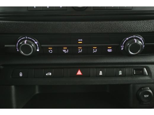 Opel Vivaro 2.0 CDTI L3H1 | Airco | Cruise | 3 Zits | Camera | Trekhaak | Imperiaal | Parkeersens. ActivLease financial lease
