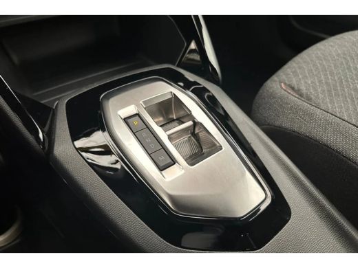 Peugeot 2008 1.2 Hybrid 145 Style LED | Carplay | Parkeersensoren Achter | Cruise | Climate | Bluetooth | Airc... ActivLease financial lease