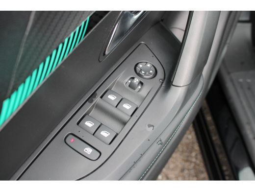 Peugeot 2008 1.2 PureTech Allure Pack | Automaat | Navi by app | Apple carplay | Camera | NL auto | 3D Instrum... ActivLease financial lease