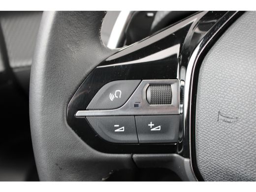 Peugeot 2008 1.2 PureTech Allure Pack | Automaat | Navi by app | Apple carplay | Camera | NL auto | 3D Instrum... ActivLease financial lease