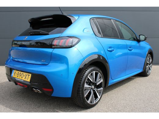 Peugeot 208 1.2 PureTech 130pk GT | Automaat | Navigatie | Camera | Panoramadak | NL auto | 1e Eigenaar | 31... ActivLease financial lease